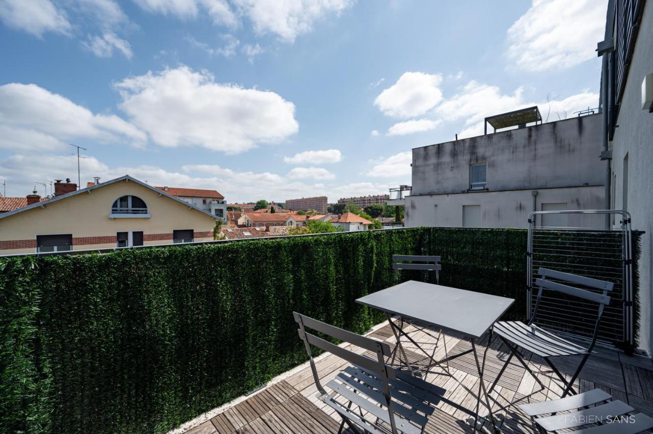 Le Saint Exupery - T3 Centre Ville Avec Balcon + Parking Gratuit Toulouse Exteriör bild